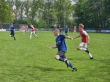 S.K.N.W.K. Onder 23 speelt toernooi bij v.v. O.F.B. maandag 21 april 2025 (2e Paasdag) (222/390)